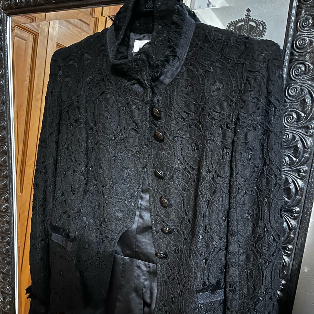 NWOT Kat Von D Gothic Lace Black Jacket US 6 EU 38